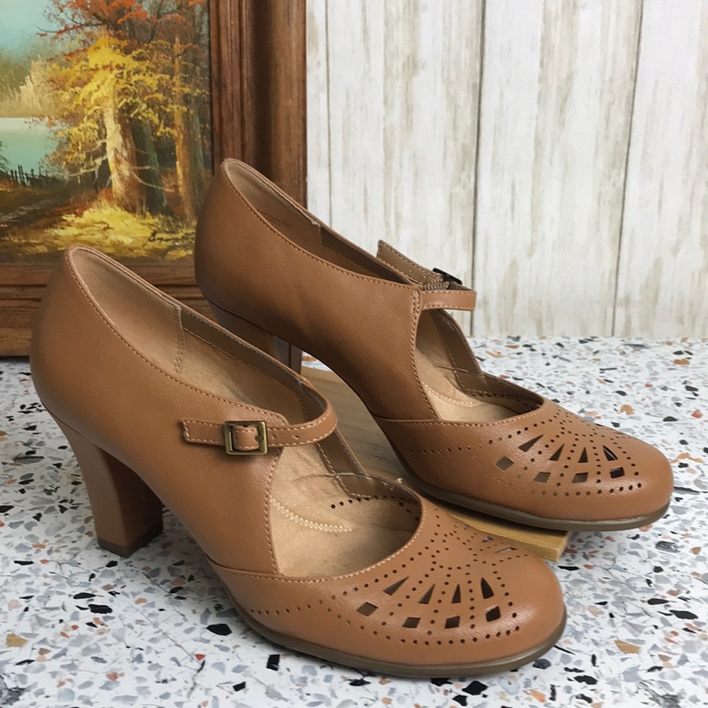 Aerosoles MaryJane Heels 8M